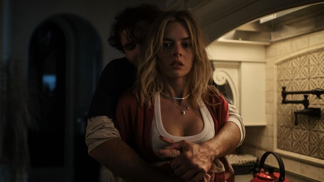รีวิวหนัง Borderline (2025) หนังระทึกขวัญ-เอาชีวิตรอดจากหนุ่มคลั่งรักสุดโรคจิต