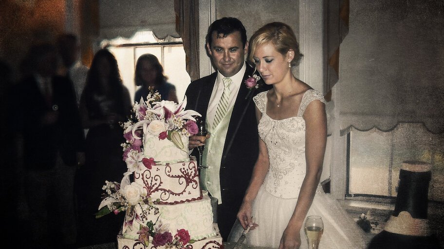 รีวิวสารคดี A Deadly American Marriage (2025) เมื่อชีวิตคู่กลายเป็นหลักฐานฆาตกรรมจากเรื่องจริงสุดสะเทือนใจ