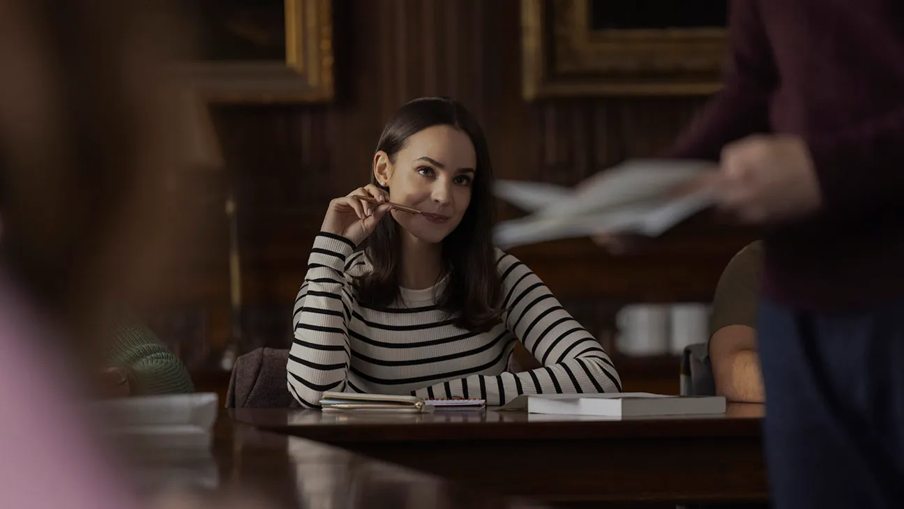 แฟนหนังสือรับได้ไหม? รีวิวแบบตรงไปตรงมา: หนัง My Oxford Year เปลี่ยนอะไรไปบ้าง